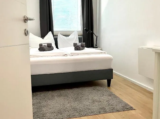 3 Zentrum , Kontaktloser Check In